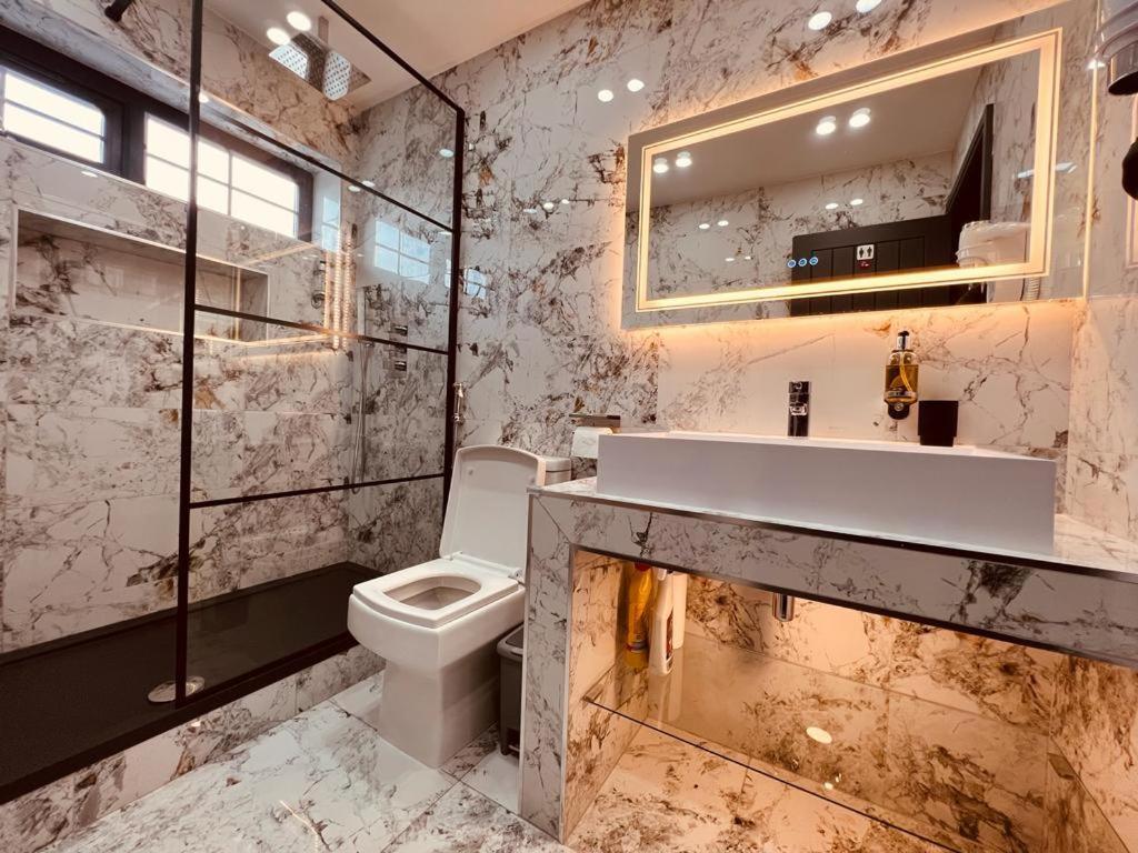 ברמינגהאם Urban Escape *4 Bedroom House* With Free Parking מראה חיצוני תמונה